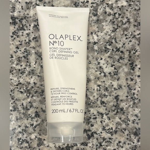 2/$30 Olaplex No 10 Bond Shaper Curl Defining Gel - Picture 7 of 8
